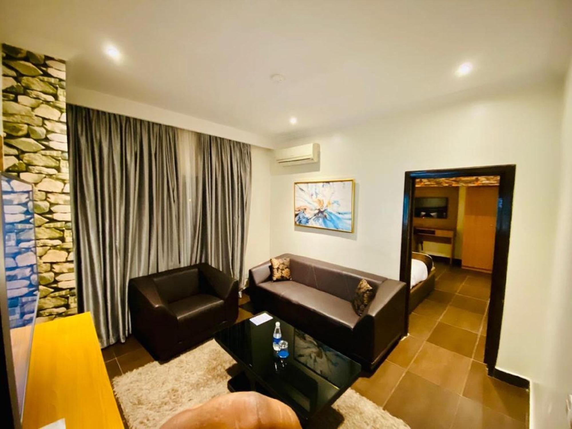 Swiss International The Vistana Lekki Lagos Ikuata Bagian luar foto