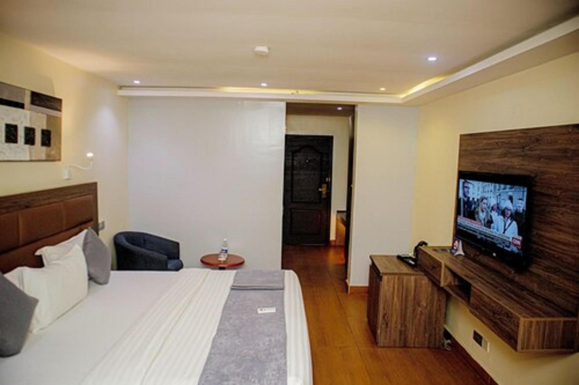 Swiss International The Vistana Lekki Lagos Ikuata Bagian luar foto